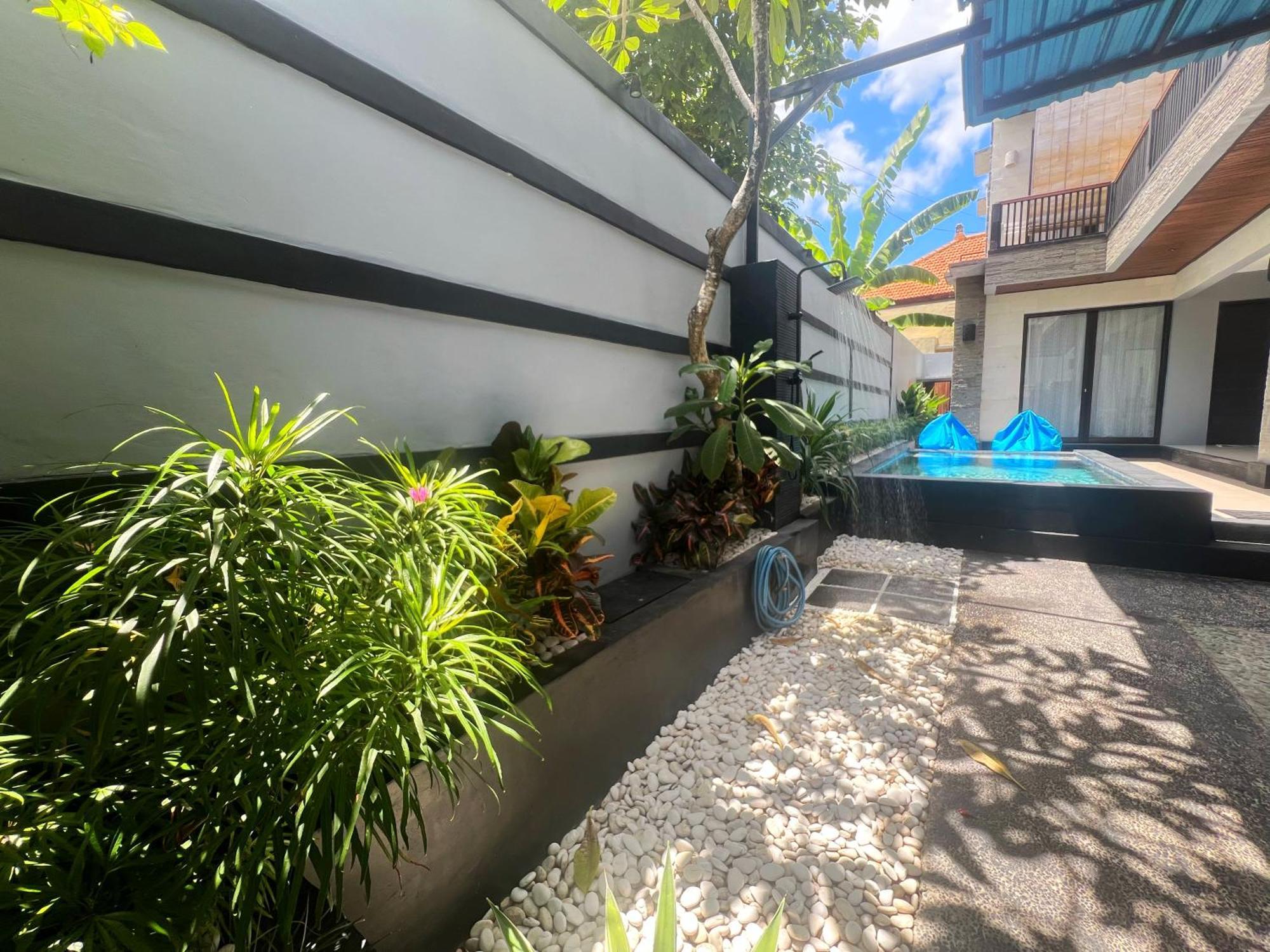 Deja View Villa Jimbaran Buitenkant foto
